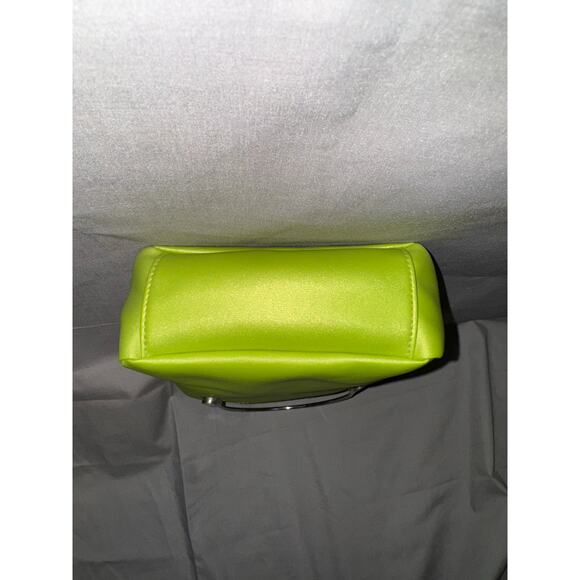 LA RUE Lime Green Purse with Metal Handles - Picture 4 of 7